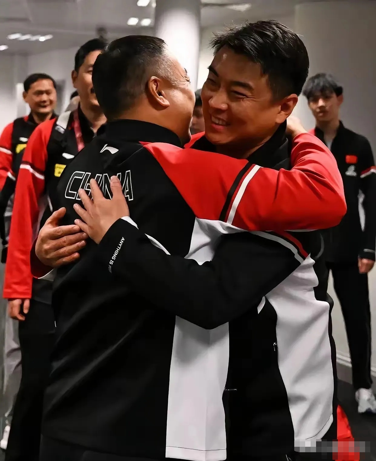 爱游戏-包含德国乒乓球队完胜法国乒乓球队，王皓完成帽子戏法的词条