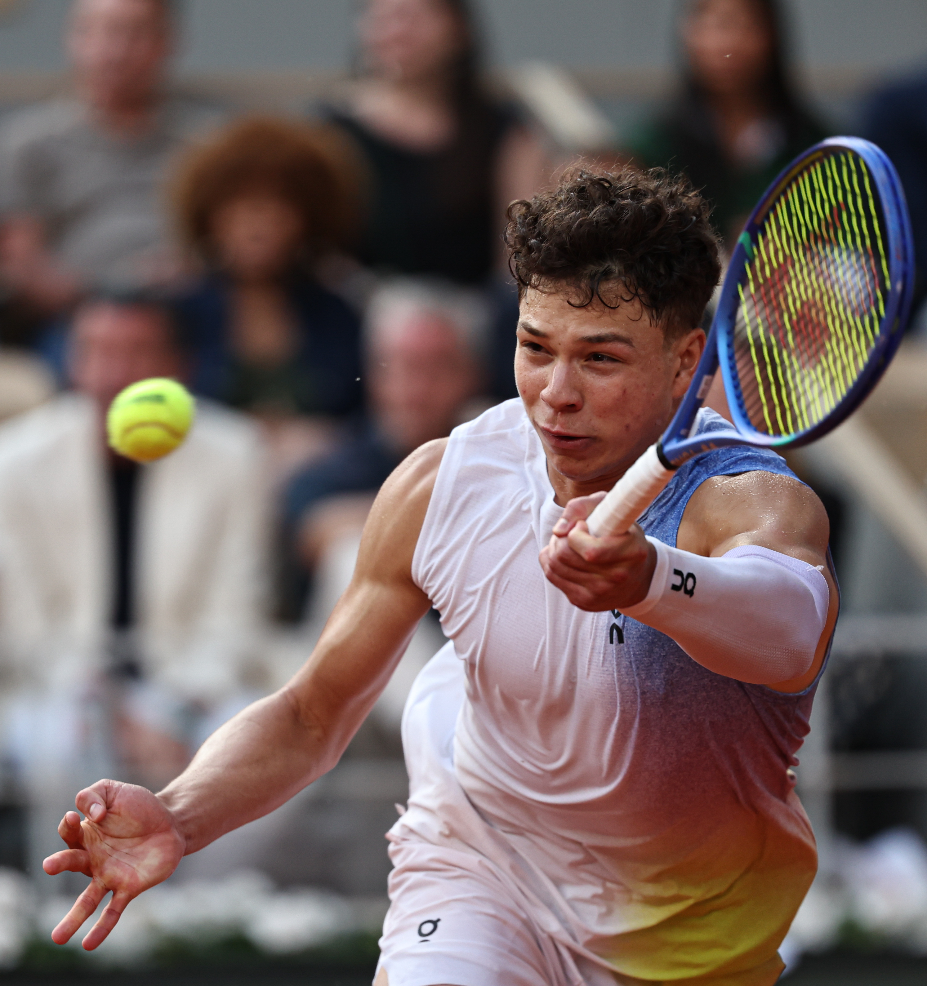 爱游戏下载-西班牙网球队逆转德国网球队，阿尔卡拉斯打破历史纪录