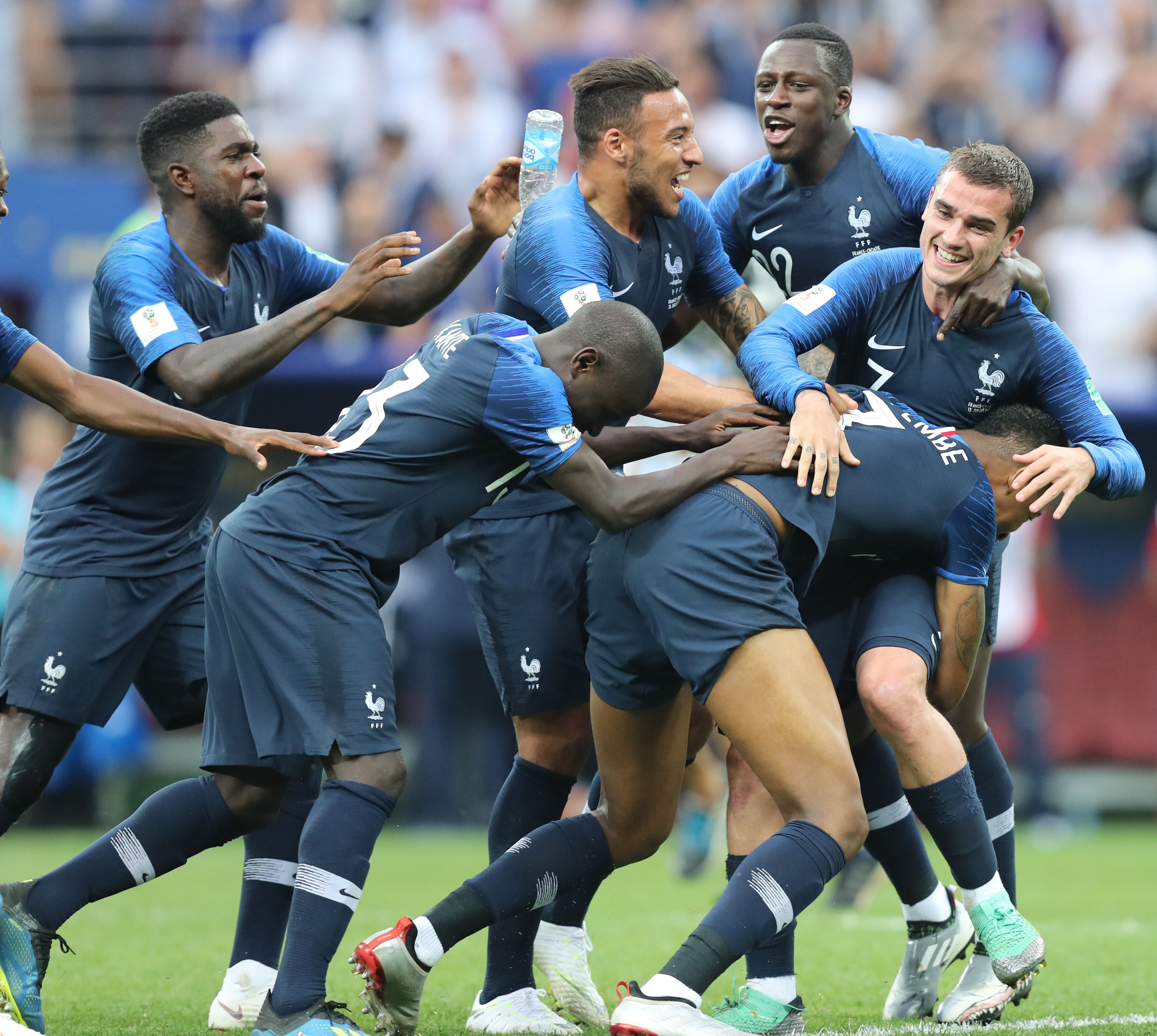 包含法国队完胜葡萄牙队,林高远关键制胜的词条 包含法国队完胜葡萄牙队,林高远关键制胜的词条