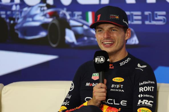 雷诺车队完胜红牛车队,阿隆索高光表现 雷诺车队完胜红牛车队,阿隆索高光表现