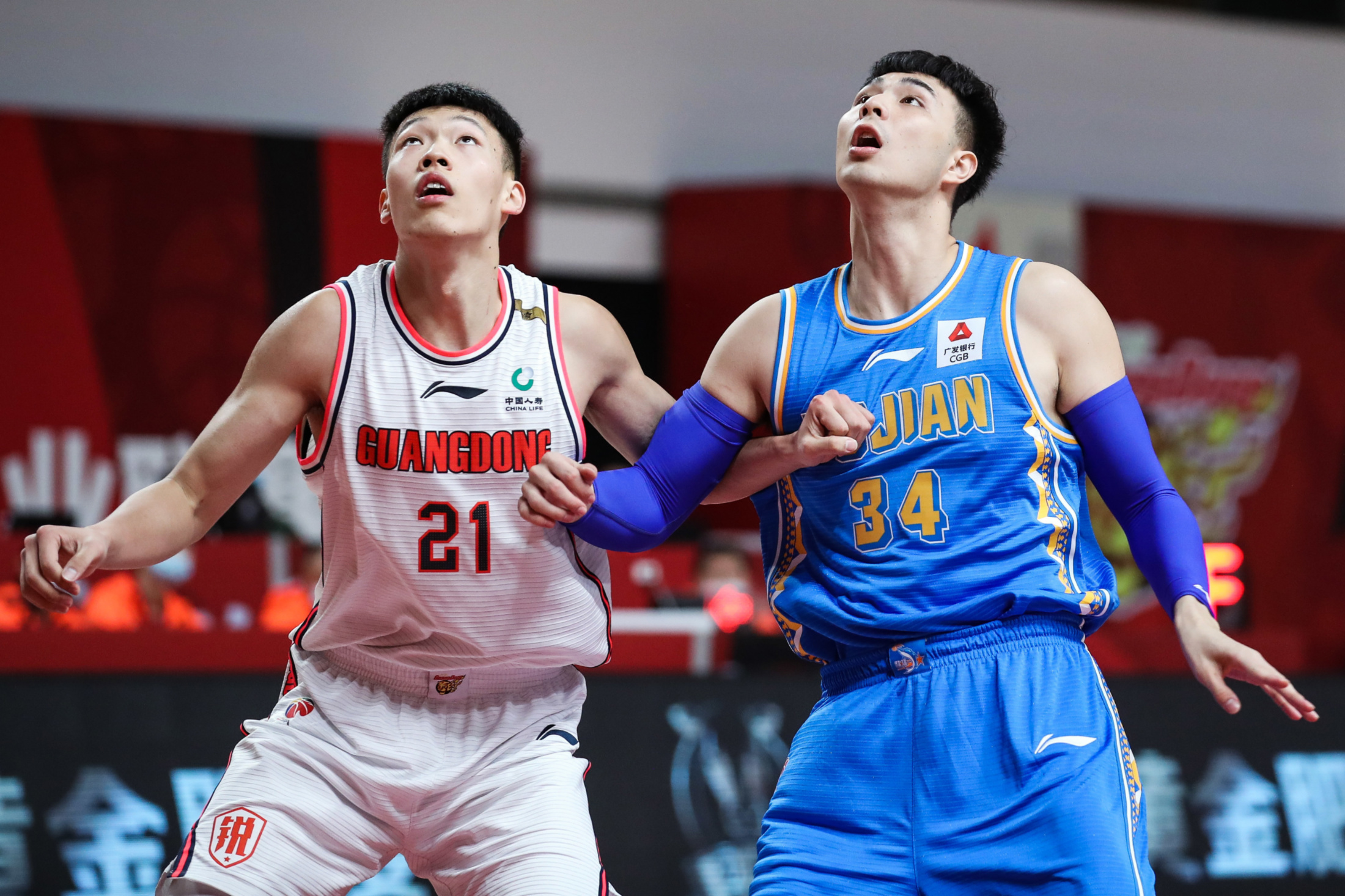 中国队完胜泰国队，陈雨菲关键制胜