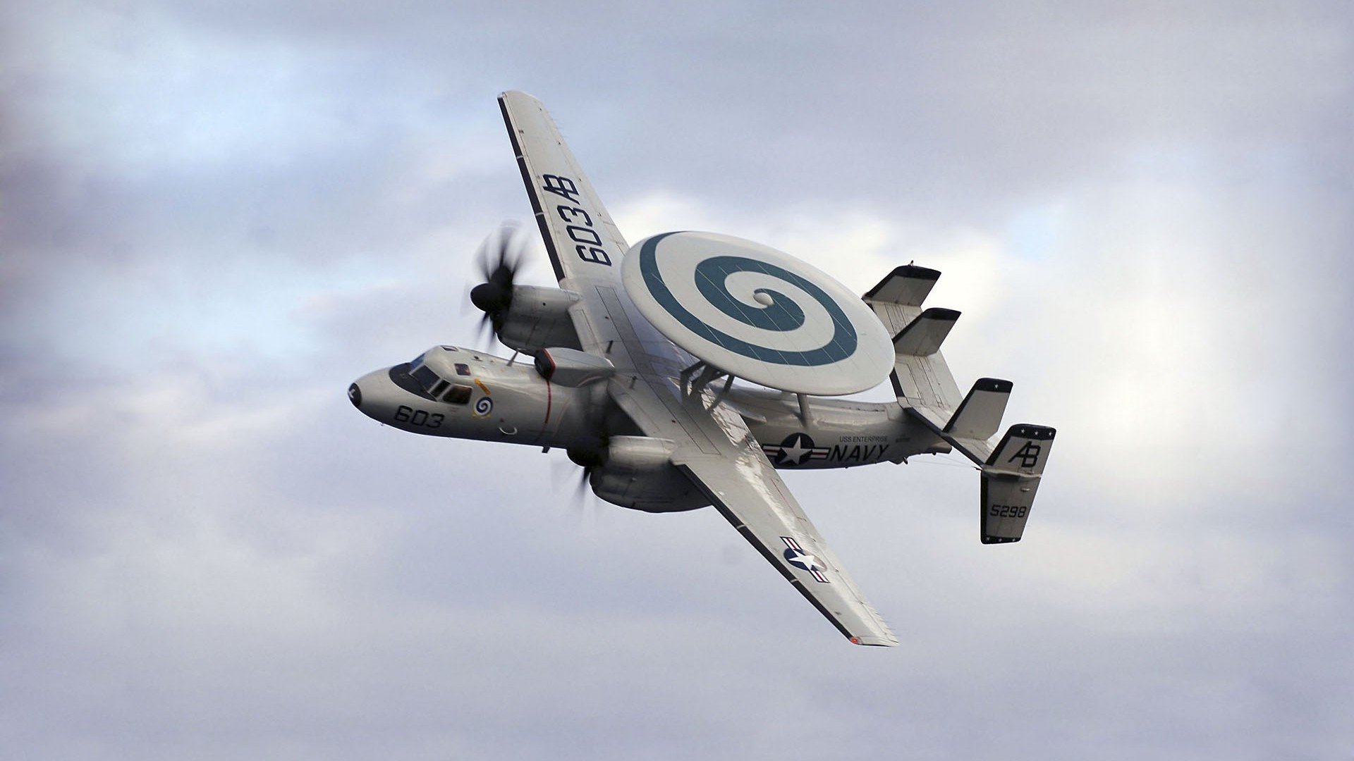 足坛唯一性,罗马对决皇家社会,奥斯梅恩上演教科书级别中锋表演