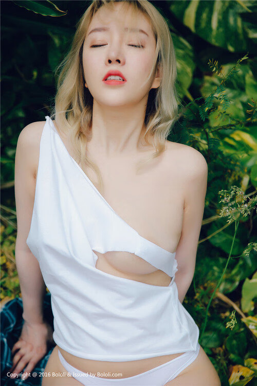 爱游戏官方-阿劳霍，欧冠淘汰赛之夜，以一张红牌自毁长城的唯一主角